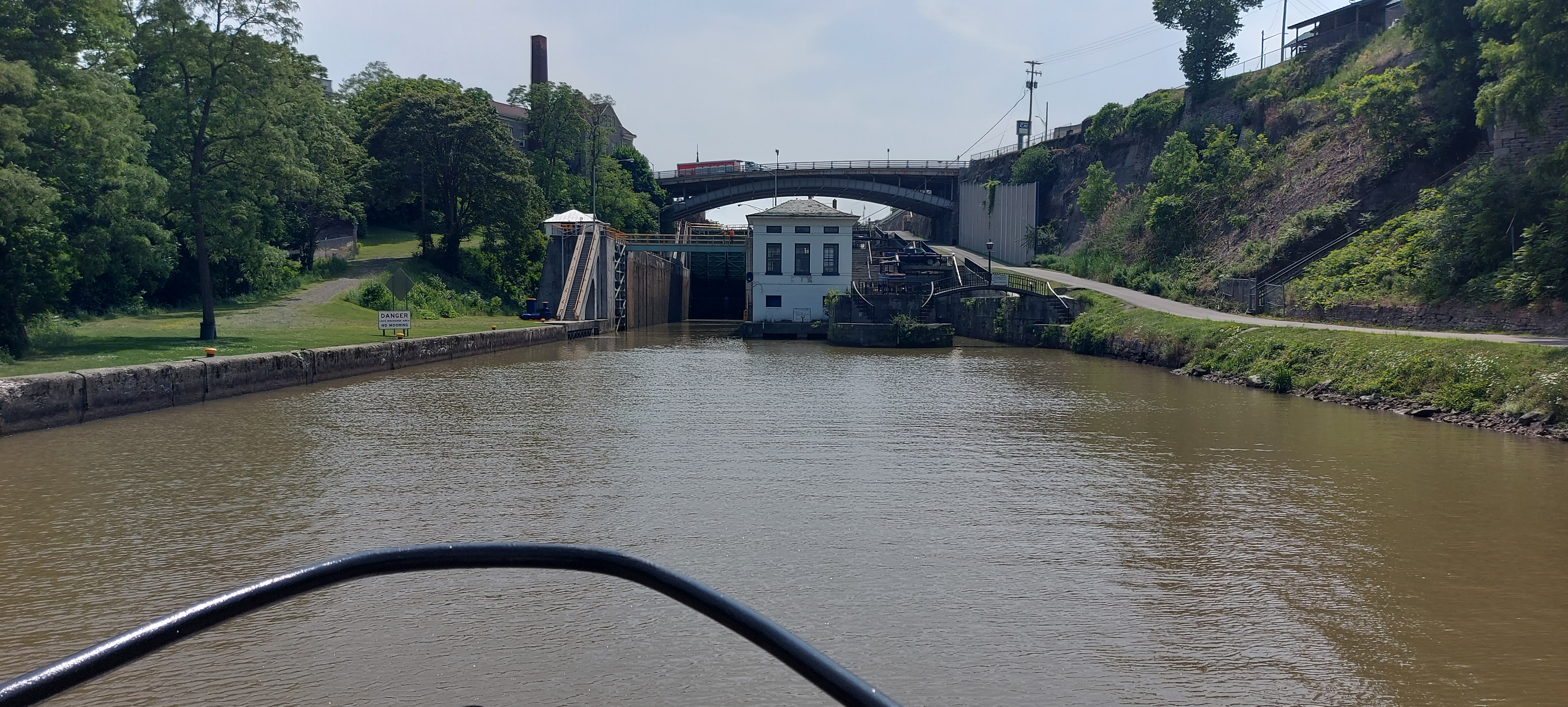 usa-niagara-falls-day-trip-to-lockport-locks-boat-tour-with-unlimited-travel